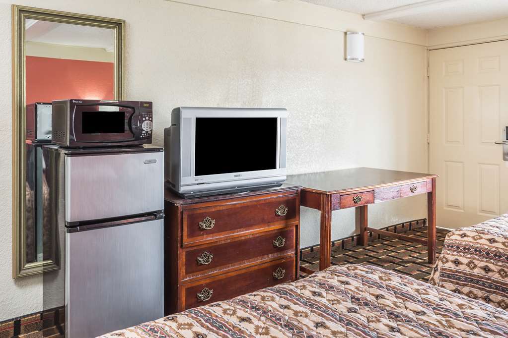 Motel 6-Fort Myers, Fl นอร์ทฟอร์ทไมเออร์ส ห้อง รูปภาพ
